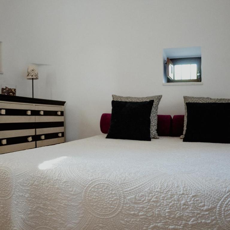 Trulli Paparale - Trullo con 2 Camere da Letto (6 Adulti) - 12