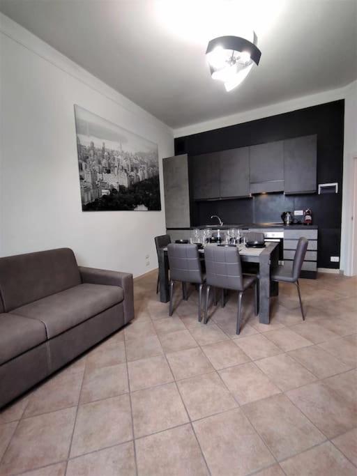 Casa Raffaello Careggi - Two-Bedroom Apartment - 13