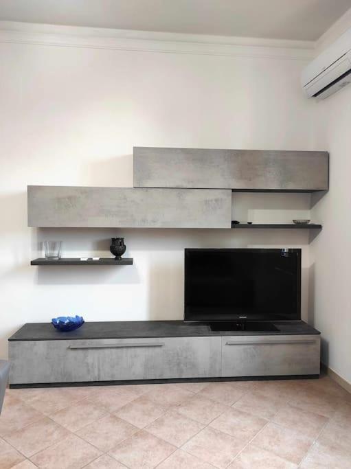 Casa Raffaello Careggi - Two-Bedroom Apartment - 11
