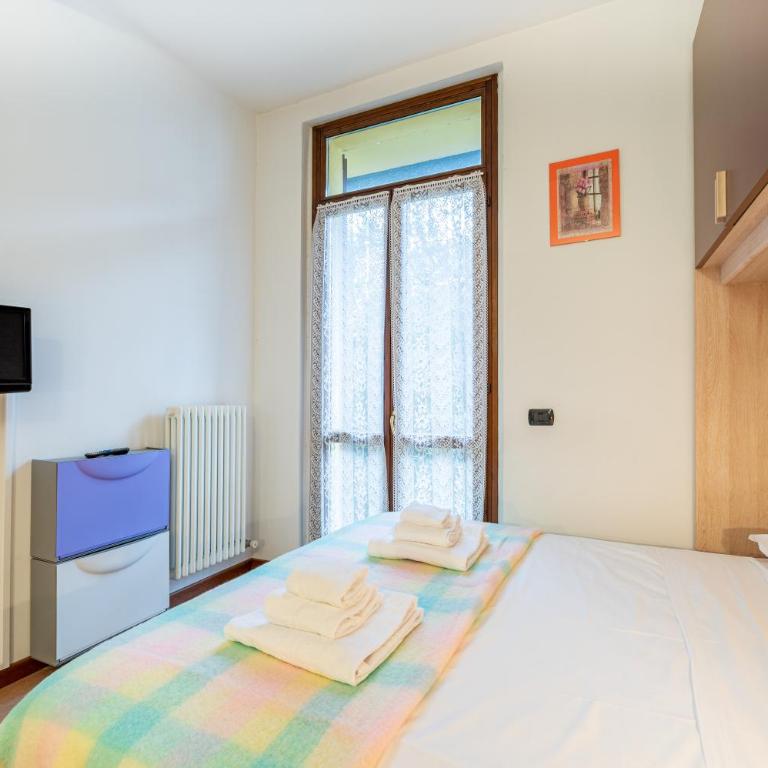 GuestHost - Parma Historic Center Apartment 7min from Duomo - One-Bedroom Apartment - 7