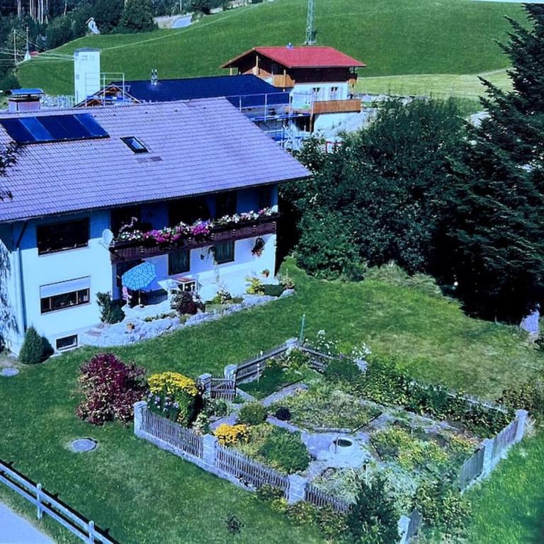Schöne Unterkunft mit Parkplatz und Bikergarage ohne Küche - One-Bedroom Apartment - 1