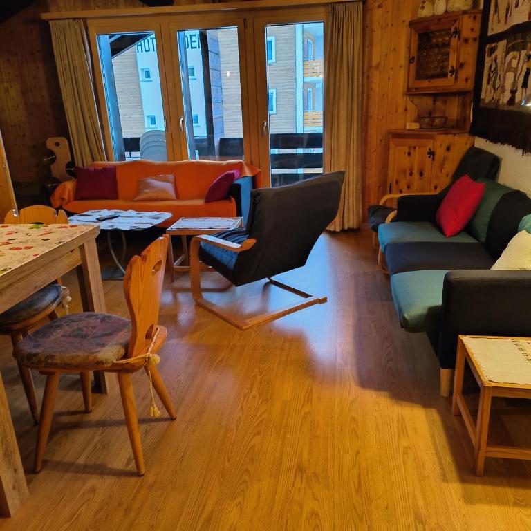 Haus Opal,Dachwohnung Nr.30 - Apartment mit Blick auf die Berge - 1