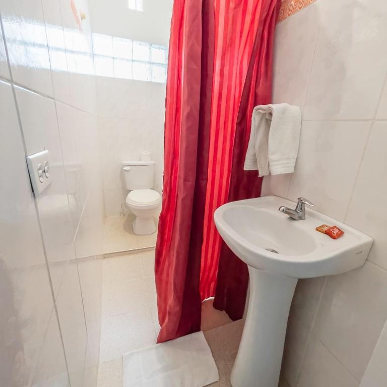 2CB-4 APARTAMENTO DE 2 ALCOBAS EN EL CENTRO HISTORICO CON AIRE ACONDICIONADO Y WIFI - Two-Bedroom Apartment - 8