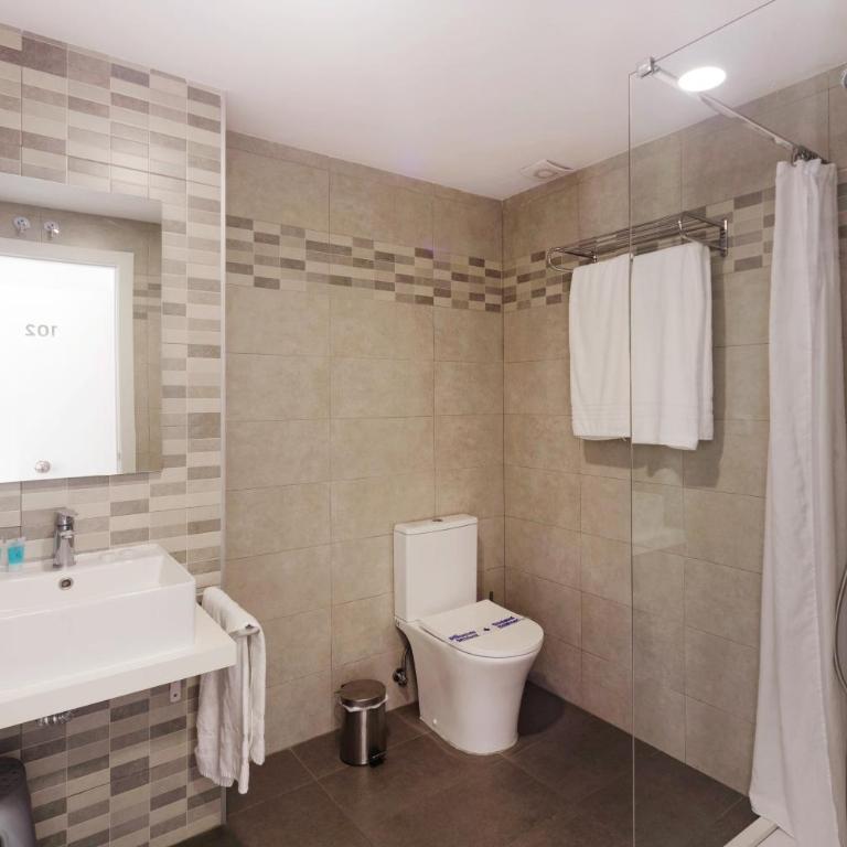 Hostal Anna Benidorm - Habitación Doble - 11