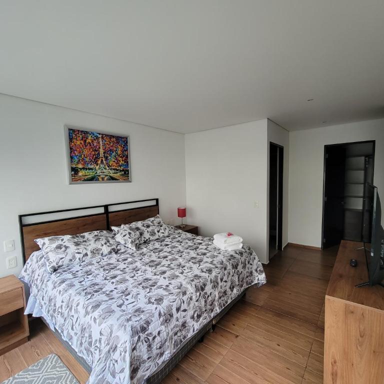Napoles Suites - Double Room with Private Bathroom - 3
