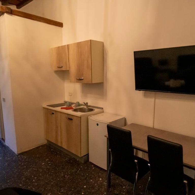 Le stanze dei Ghibellini - Studio with Sofa Bed - 5