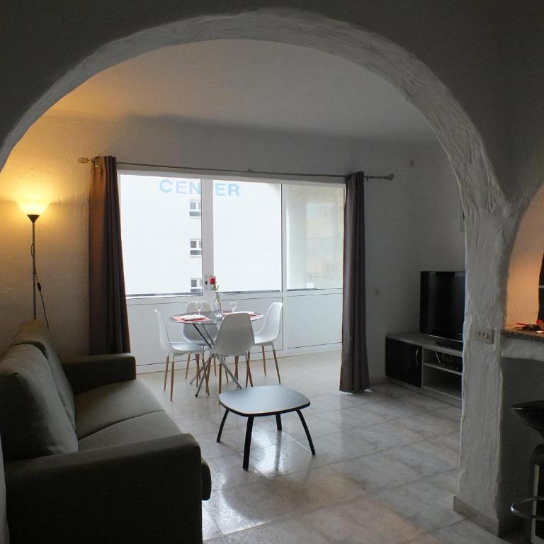 Apartamento cómodo, 50m playa, 4 pers, terraza, TV, lavadora - ES-204-32 - Apartment - 7