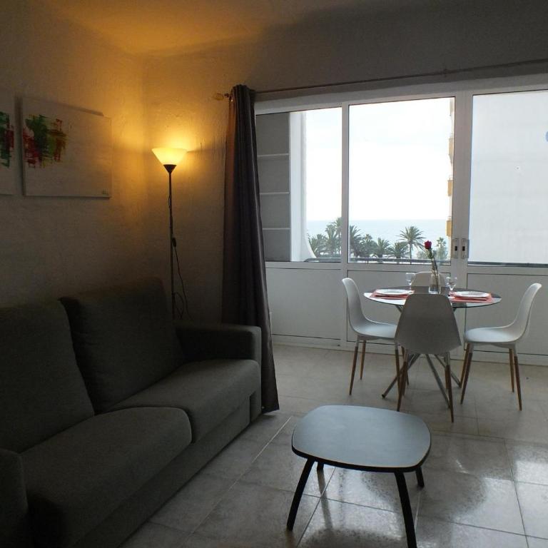 Apartamento cómodo, 50m playa, 4 pers, terraza, TV, lavadora - ES-204-32 - Apartment - 8