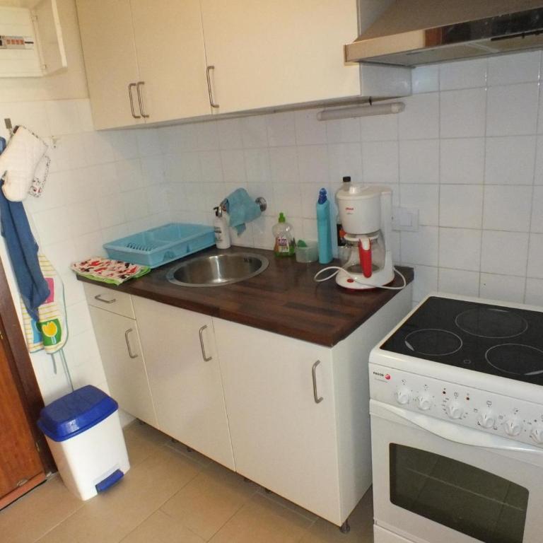 Apartamento para 4 con terraza y piscina a 50m de la playa - ES-204-28 - Apartment - 5