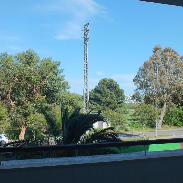 Apartamento acogedor con piscina comunitaria y parking en Roses, cerca de la playa y atracciones - ES-204-39 - Apartment - 7