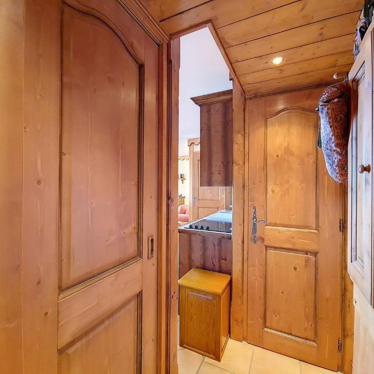 Appartement spacieux avec Balcon Sud et Parking - FR-1-344-1157 - Apartment - 7