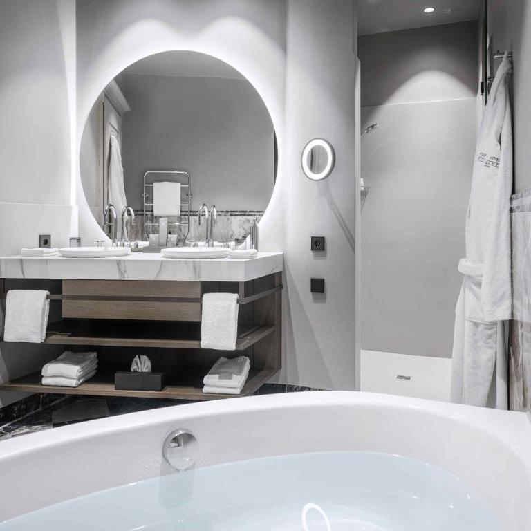 Hotel Weisses Roessl - Grand Superior Doppelzimmer - 1