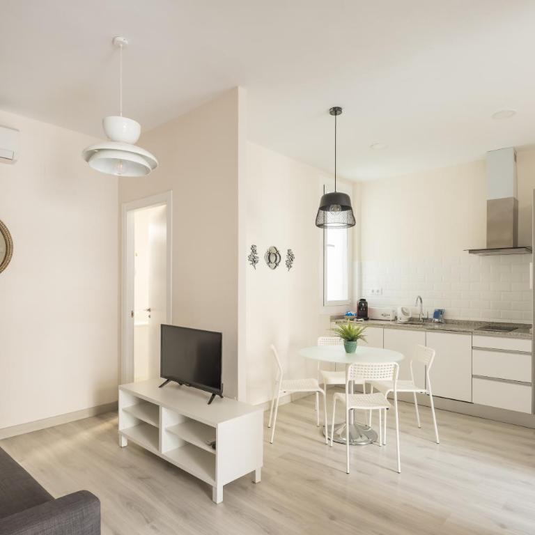 Macflats Ayuntamiento - Exterior Two-Bedroom Apartment - 3