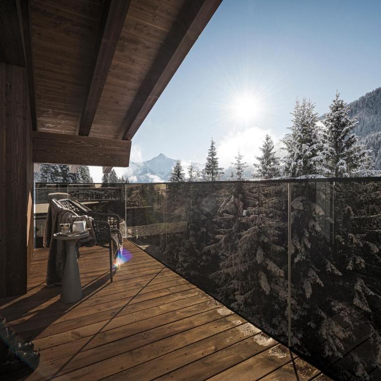 Hotel Bergkristall Zillertal - Adults Only - Suite mit Bergblick - 9