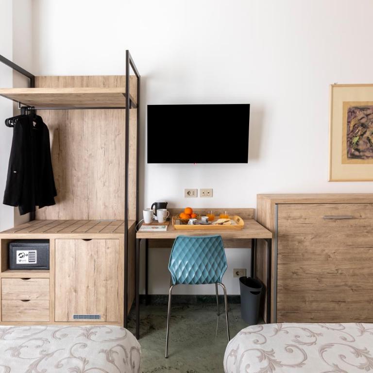 La Riviere Guesthouse Trastevere - Double or Twin Room - 3