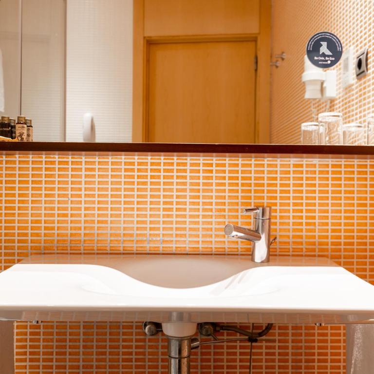 Onix Liceo - Double or Twin Room (1-2 Adults) - 22