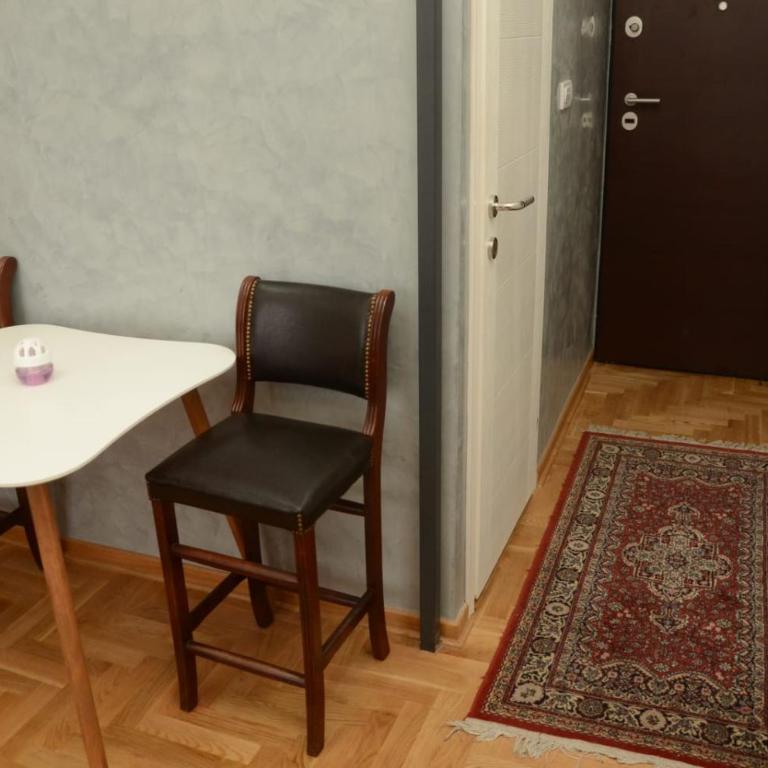Apartman Djura - Apartman sa 2 Spavaće Sobe - 3