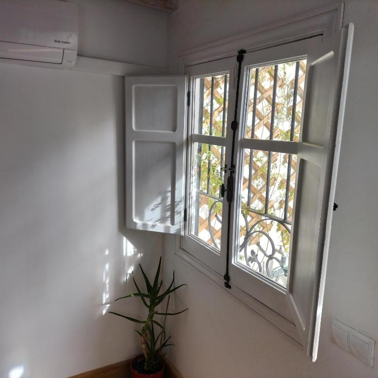 Private Terrace-Romantic-Sea, Castle views-Central - One-Bedroom House - 17