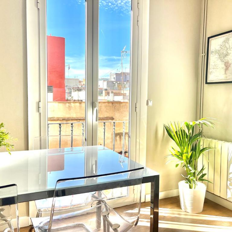 Sunny apartment Gracia - Joanic Renovated - Two-Bedroom Apartment - 7