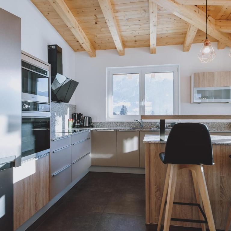 Appartements Sulzer by we rent, SUMMERCARD INCLUDED - Penthouse-Apartment mit 3 Schlafzimmern und Terrasse - 2