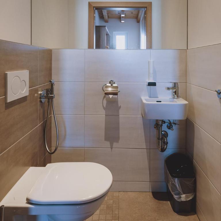 Appartements Sulzer by we rent, SUMMERCARD INCLUDED - Penthouse-Apartment mit 3 Schlafzimmern und Terrasse - 24