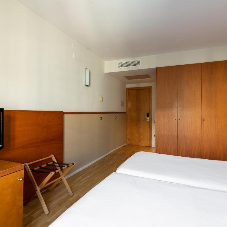 Onix Rambla - Double or Twin Room (1-2 Adults) - 8