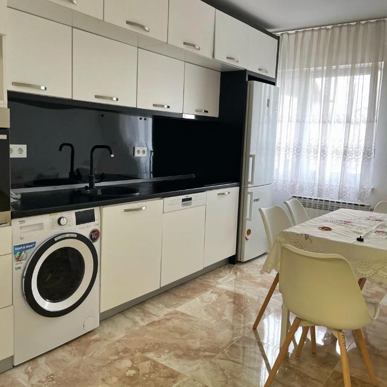 Sarajevo Skyline Suite - Apartman sa 1 Spavaćom Sobom - 8