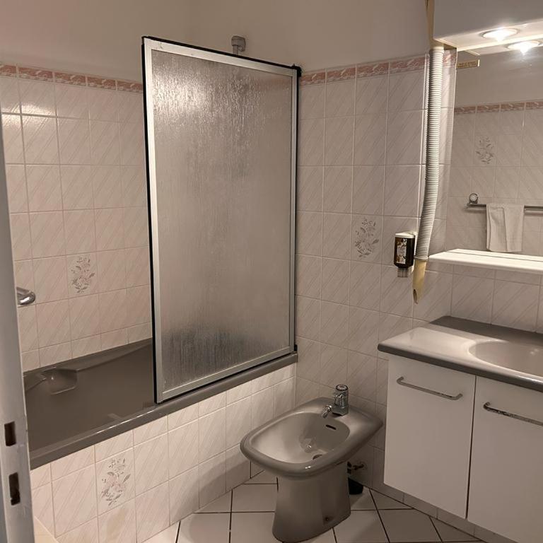 Hotel Moderne Vichy Soirée étape - Chambre Quadruple - 3