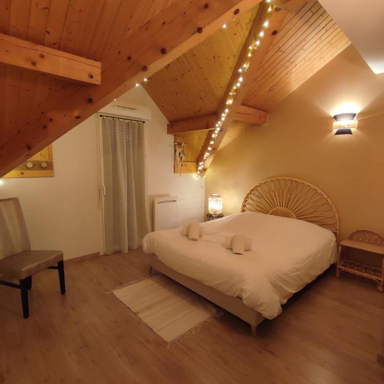 Appartement plein centre village, vue montagnes, proximité immédiate lac - Appartement 1 Chambre - 7