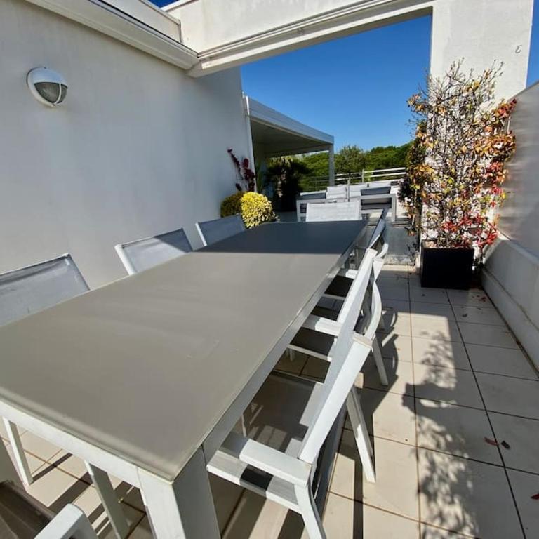 PGH N1 - Roof-Top & Parking Privé, à 2 Pas du Golf - Appartamento con 2 Camere da Letto - 19