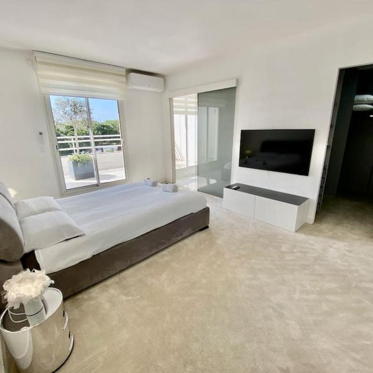 PGH N1 - Roof-Top & Parking Privé, à 2 Pas du Golf - Appartamento con 2 Camere da Letto - 8