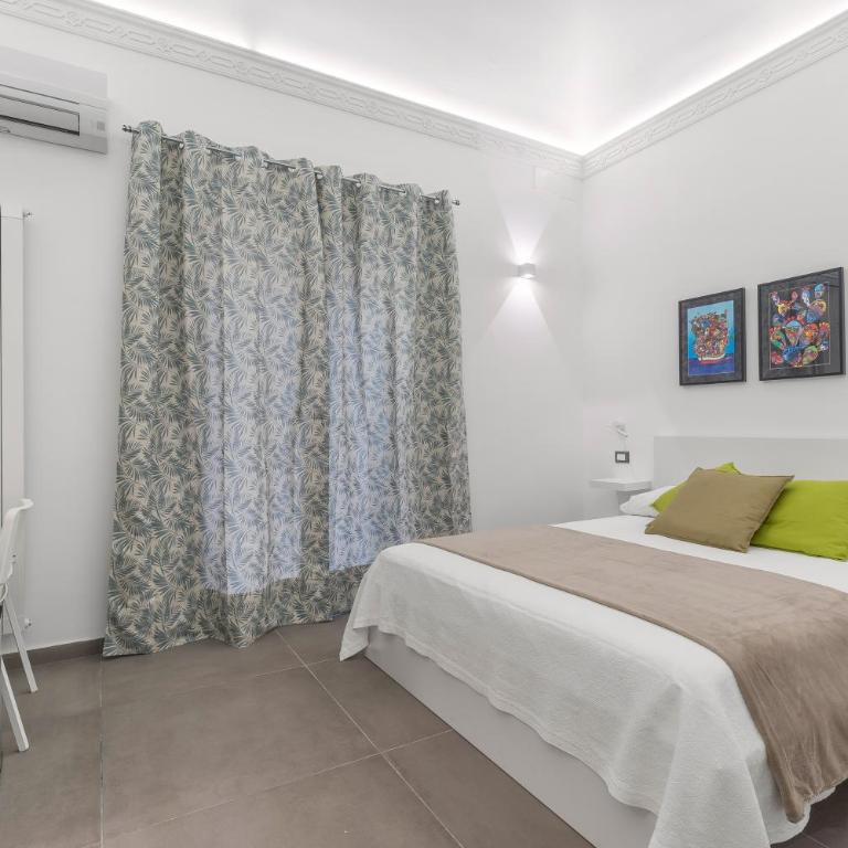 MolteVolte Rooms - Quadruple Room - 2 Connected Double Rooms - 1