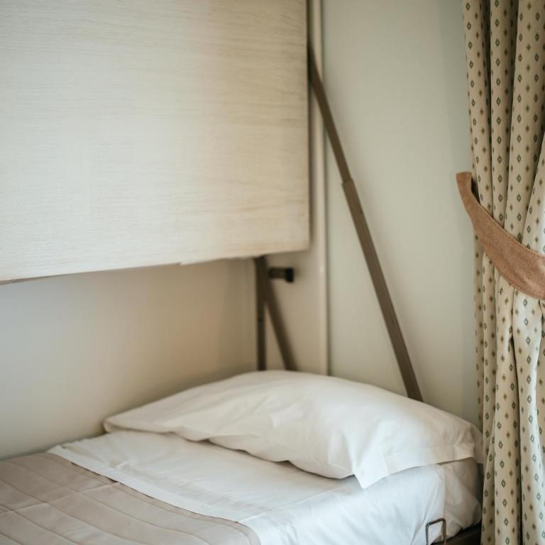 Hotel Gardenia Sorrento, Ascend Hotel Collection - Camera Tripla - 3