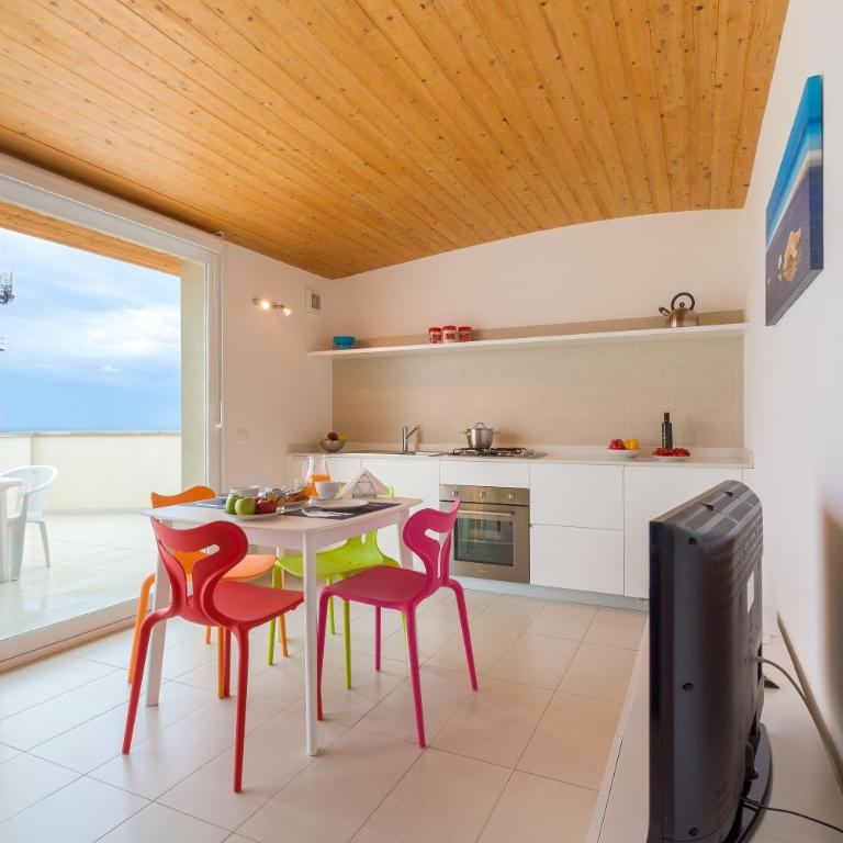 Appartamenti Sud Est - Appartamento con Vista Mare - 15