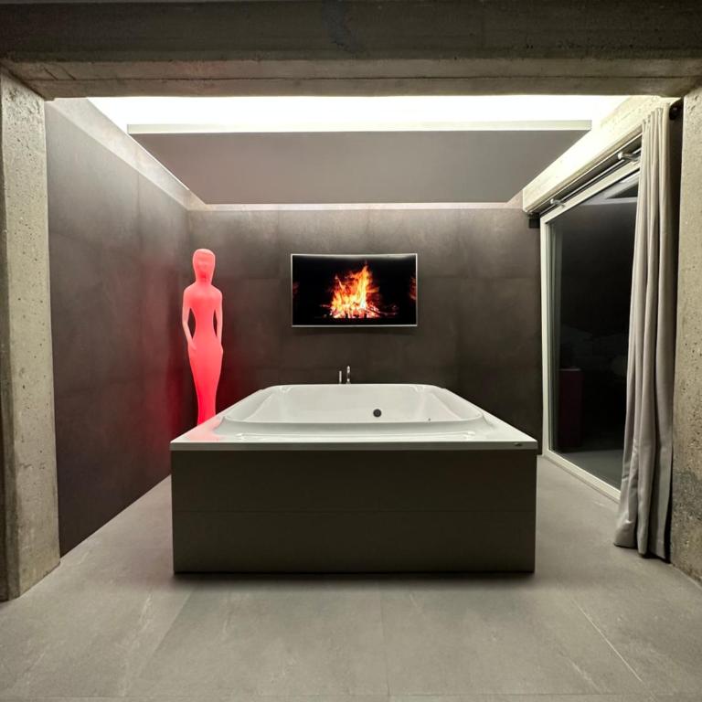 Tropicana Suite - Adults Only - Suite King con Vasca Idromassaggio - 15