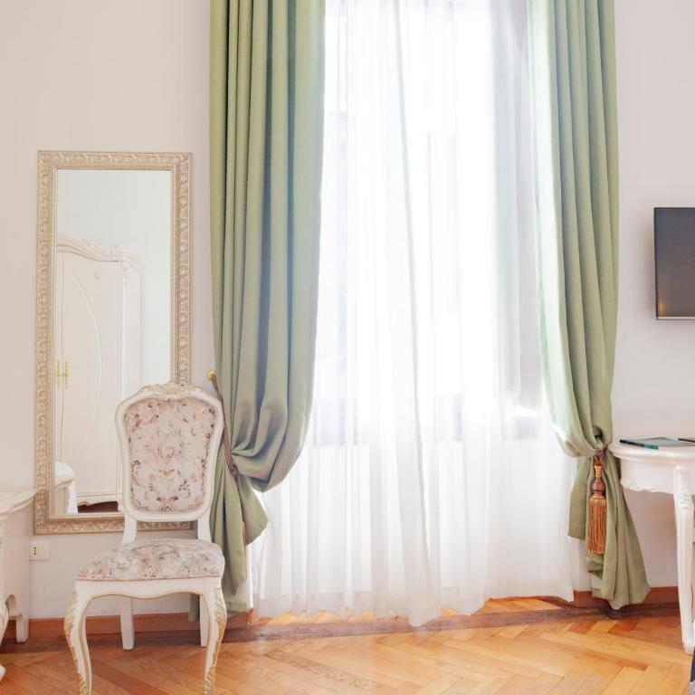 Villa Royal - Superior Double Room - 3