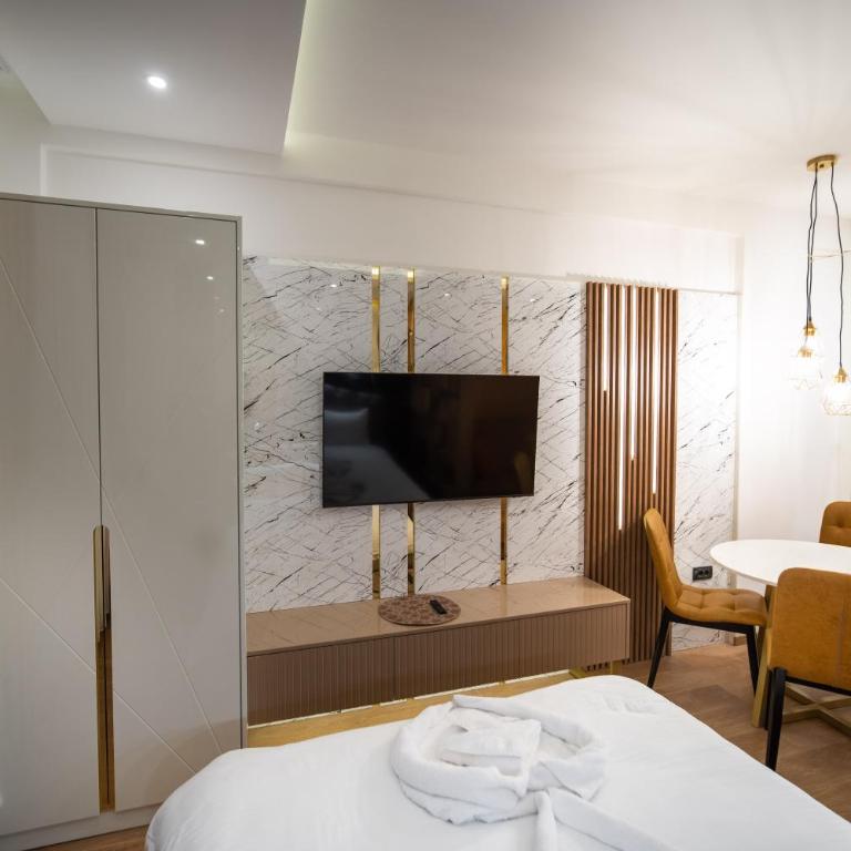 PLEASURE LUX GOLD - One-Bedroom Apartment - 12