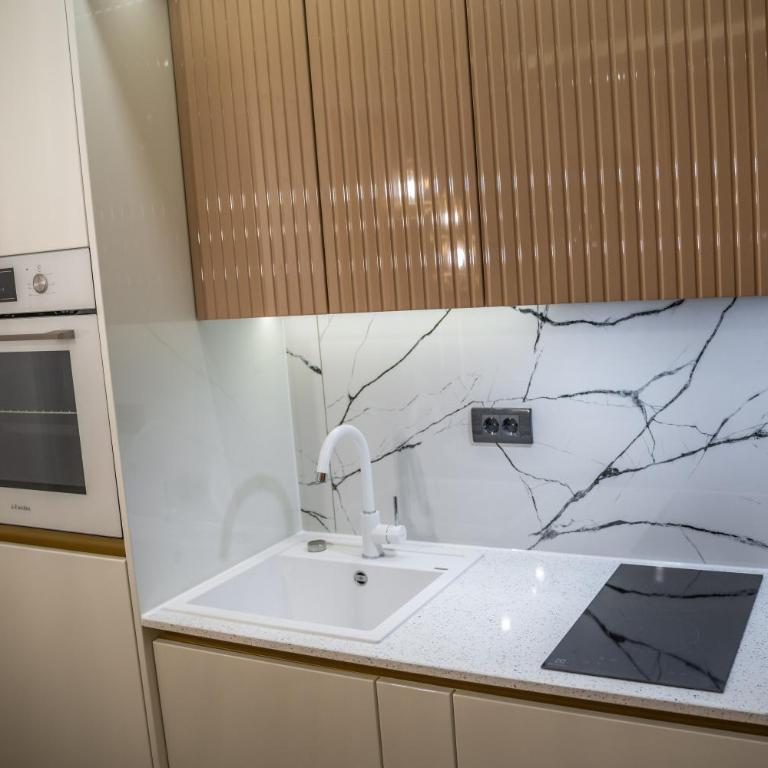 PLEASURE LUX GOLD - One-Bedroom Apartment - 17