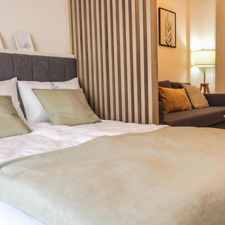 Milmari Apartments Pahulja N Lux - One-Bedroom Apartment - 9