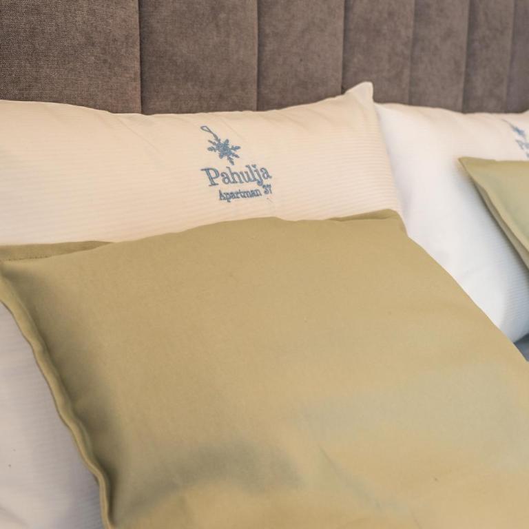 Milmari Apartments Pahulja N Lux - One-Bedroom Apartment - 14