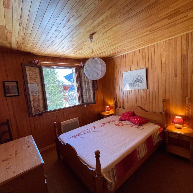 Serre Chevalier Chantemerle grand appartement 150 m2 dans chalet familial - Appartement - 37