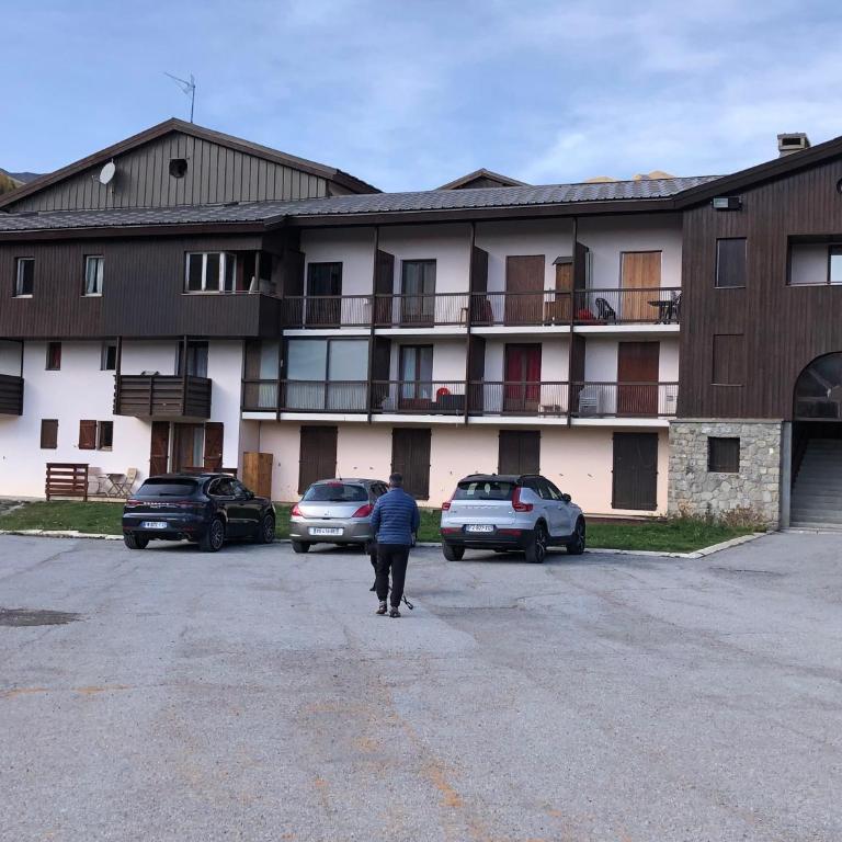 Appartement 6 couchages La Foux d’Allos - Three-Bedroom Apartment - 6