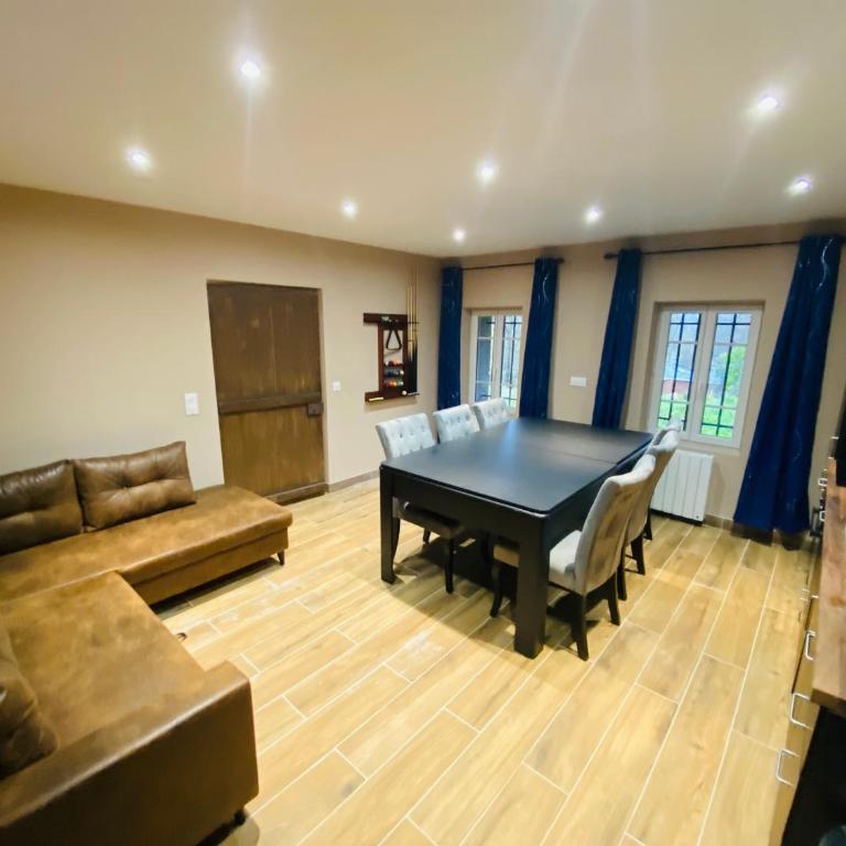 Un moment hors du temps - Jacuzzi - Billard -Baby-Foot- Parking - 167 - Appartement 1 Chambre - 13