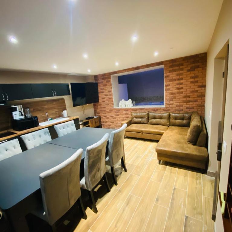 Un moment hors du temps - Jacuzzi - Billard -Baby-Foot- Parking - 167 - Appartement 1 Chambre - 16