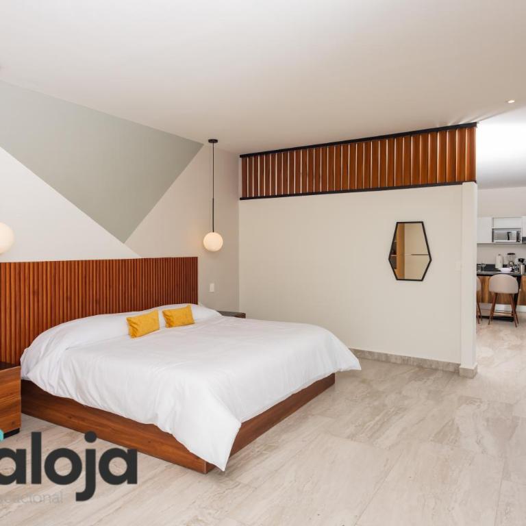 Torre Sofia Cancun - Deluxe King Studio - 1