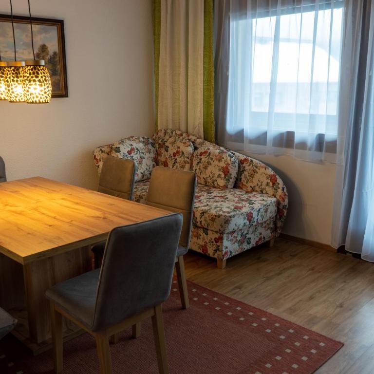 Ferienwohnung Lena - Apartment mit 2 Schlafzimmern - 3
