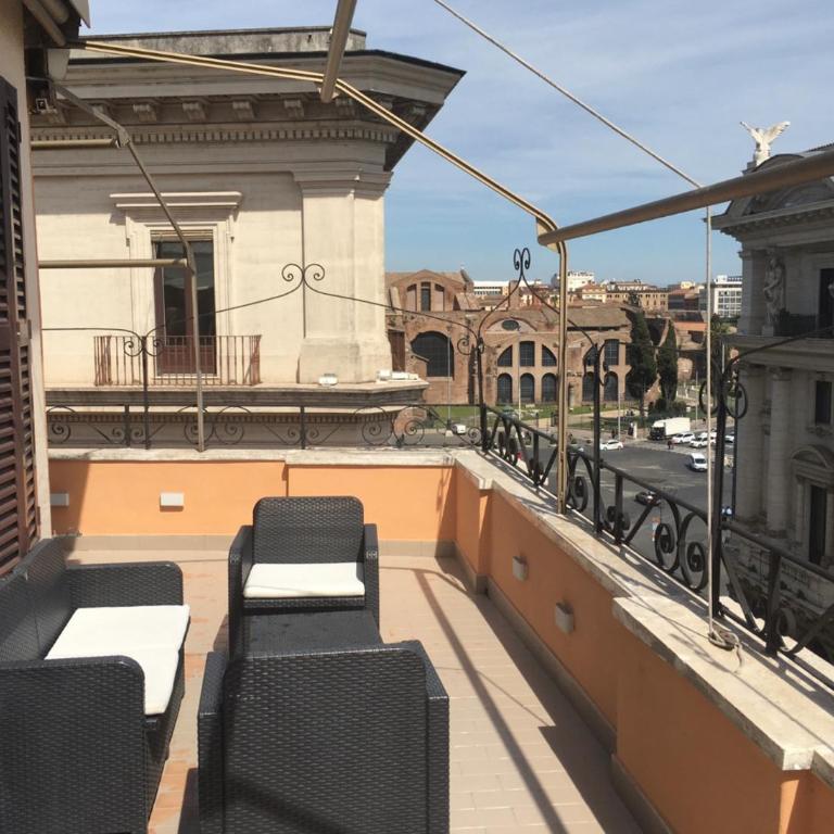 Esposizione Roof - Appartamento Attico - 16
