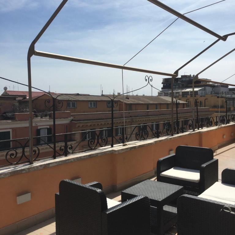 Esposizione Roof - Appartamento Attico - 18