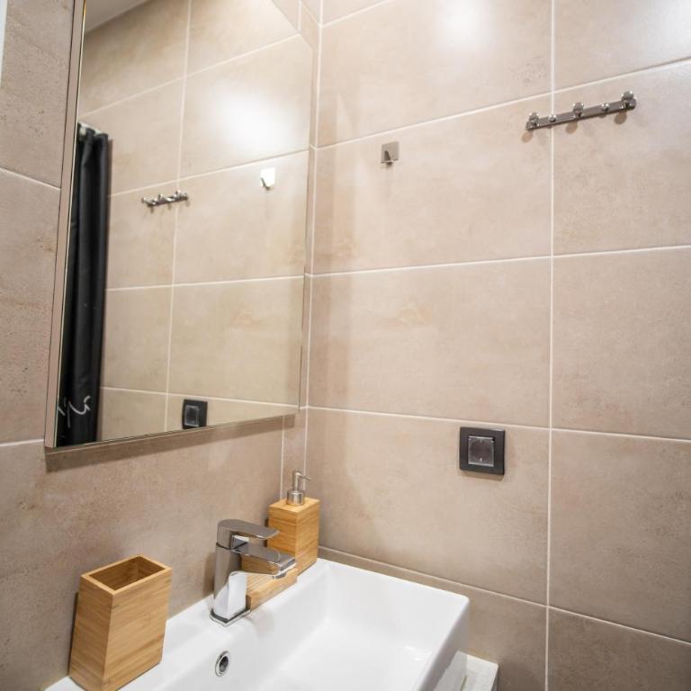 PleasureLUX MILMARI - Apartment with Terrace - 29