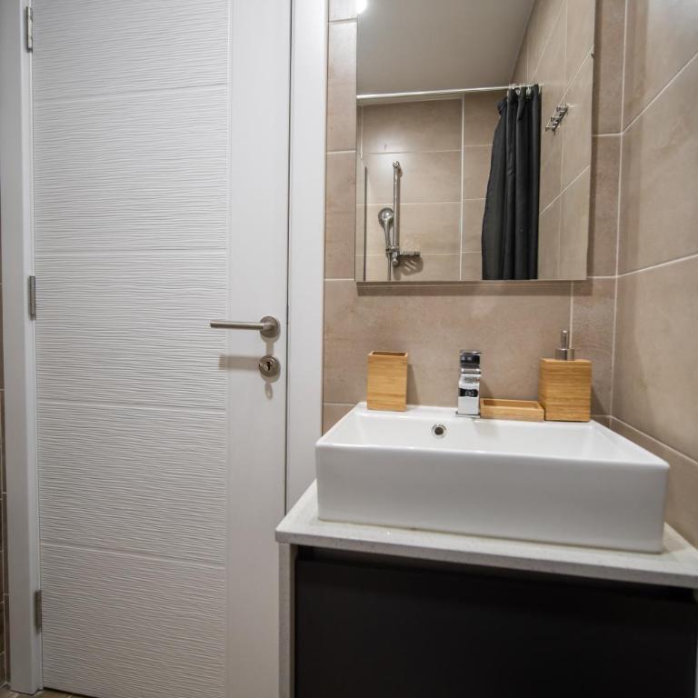PleasureLUX MILMARI - Apartment with Terrace - 28